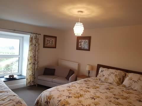 Maes Y Gwaelod Bed & Breakfast Llanwrtyd Wells Ngoại thất bức ảnh